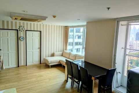 Condominio de 2 dormitorios en Watthana, Bangkok, Tailandia № 159006 - foto 2