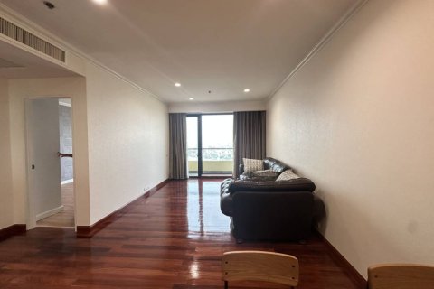 Condominio de 1 dormitorio en Khlong San, Bangkok, Tailandia № 154611 - foto 2