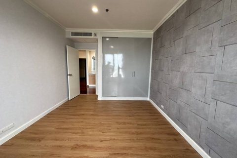 Condominio de 1 dormitorio en Khlong San, Bangkok, Tailandia № 154611 - foto 3