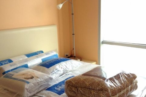 Condominio de 2 dormitorios en Khlong San, Bangkok, Tailandia № 47682 - foto 9