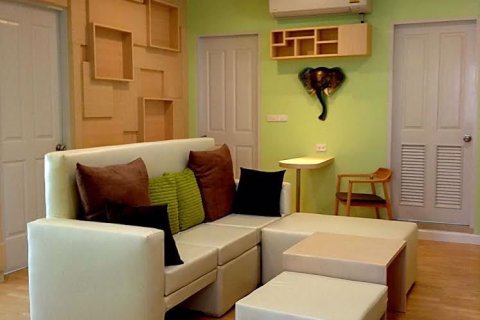 Condominio de 2 dormitorios en Khlong San, Bangkok, Tailandia № 47682