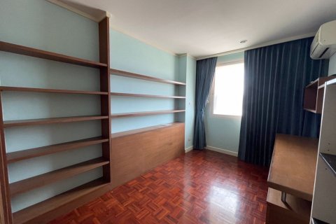Condominio de 4 dormitorios en Watthana, Bangkok, Tailandia № 47684 - foto 18