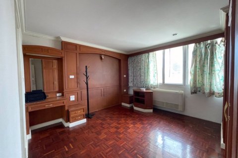 Condominio de 4 dormitorios en Watthana, Bangkok, Tailandia № 47684 - foto 20