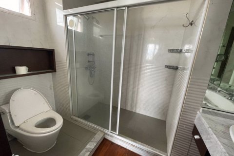 Condominio de 4 dormitorios en Watthana, Bangkok, Tailandia № 47684 - foto 12