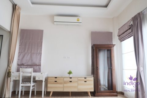 House in Hang Dong, Thailand 4 bedrooms № 200336 - photo 26