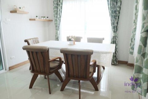 House in Hang Dong, Thailand 4 bedrooms № 200336 - photo 10