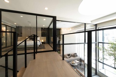 Condominio de 3 dormitorios en Bangkok, Tailandia № 166527 - foto 4