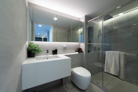 Condominio de 3 dormitorios en Bangkok, Tailandia № 166527 - foto 17