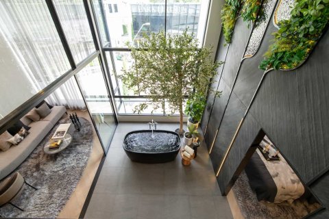 Condominio de 3 dormitorios en Bangkok, Tailandia № 166527 - foto 3
