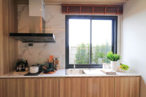 Villa on Jomtien Beach, Pattaya, Thailand 4 bedrooms № 166531 - photo 17