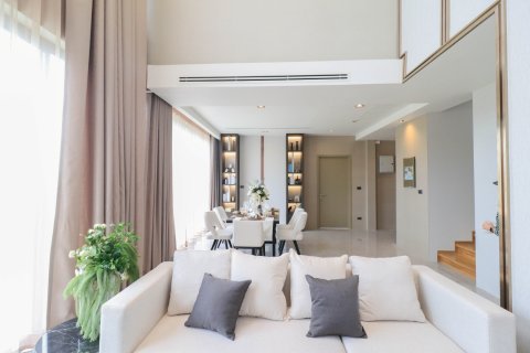 Villa on Jomtien Beach, Pattaya, Thailand 4 bedrooms № 166531 - photo 3