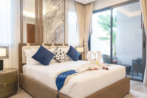 Villa in Bang Tao, Thailand 3 bedrooms № 179625 - photo 9