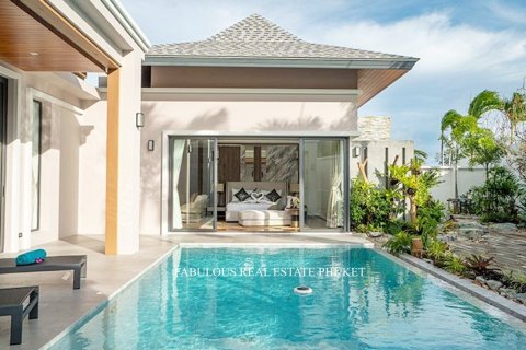 Villa in Bang Tao, Thailand 3 bedrooms № 179625 - photo 17