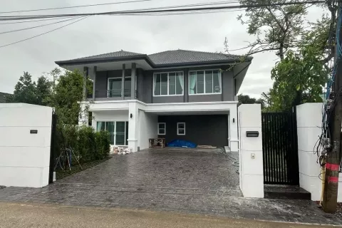 Chalet de 5 dormitorios en Chiang Mai, Tailandia № 140081 - foto 3