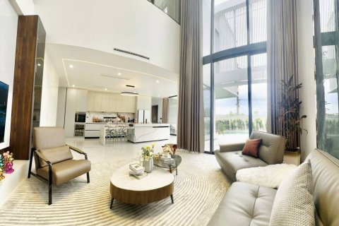 Chalet de 4 dormitorios en Phuket, Tailandia № 134451 - foto 4