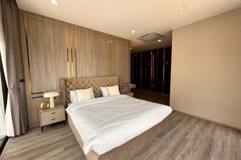 Villa in Pattaya, Thailand 5 Schlafzimmer № 232985 - Foto 13