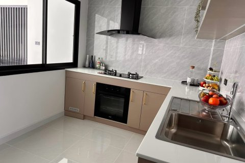 Villa in Pattaya, Thailand 5 Schlafzimmer № 232985 - Foto 4