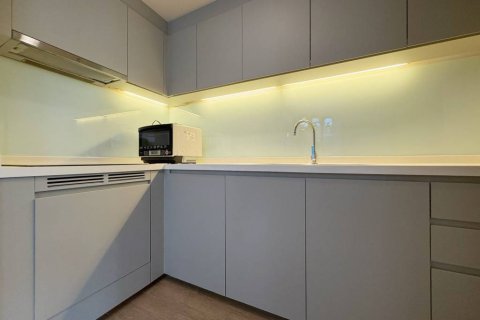 Condominio de 3 dormitorios en Bangkok, Tailandia № 154539 - foto 10