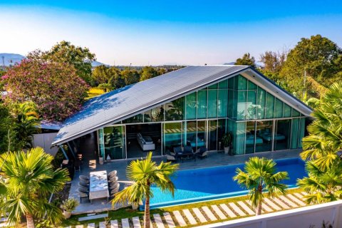 Chalet de 7 dormitorios en Hua Hin, Tailandia № 154535 - foto 8