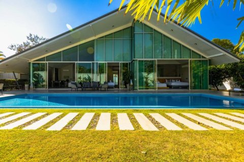 Chalet de 7 dormitorios en Hua Hin, Tailandia № 154535 - foto 7