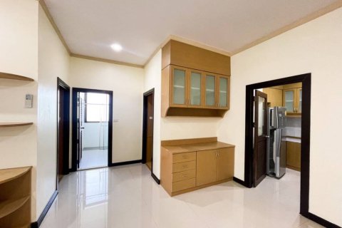 Condo à Bangkok, Thaïlande, 2 chambres  № 154536 - photo 3