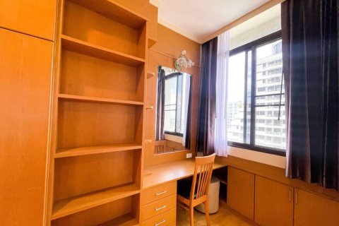 Condo à Bangkok, Thaïlande, 2 chambres  № 154536 - photo 9