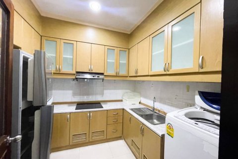 Condo à Bangkok, Thaïlande, 2 chambres  № 154536 - photo 4