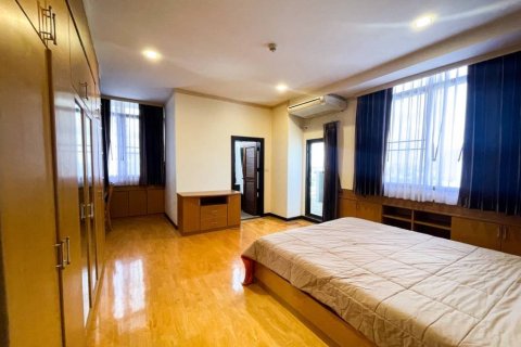 Condo à Bangkok, Thaïlande, 2 chambres  № 154536 - photo 10