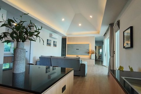 Chalet de 3 dormitorios en Hua Hin, Tailandia № 165004 - foto 10