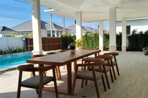 Chalet de 3 dormitorios en Hua Hin, Tailandia № 165004 - foto 18