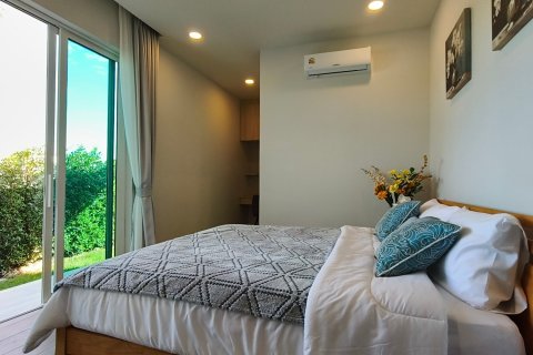 Chalet de 3 dormitorios en Hua Hin, Tailandia № 165004 - foto 12