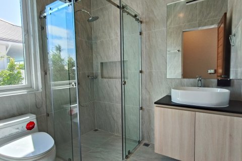 Chalet de 3 dormitorios en Hua Hin, Tailandia № 165004 - foto 25