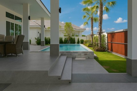 Chalet de 3 dormitorios en Hua Hin, Tailandia № 165003 - foto 19