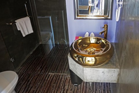 Hotel 840 m2 en Bangkok, Tailandia № 180741 - foto 16