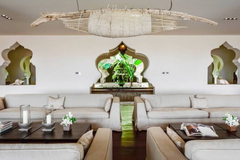 Casa de 7 dormitorios en Ko Samui, Tailandia № 180742 - foto 15