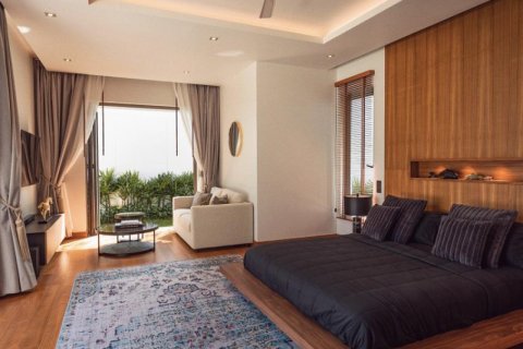 Villa in Phuket, Thailand 3 bedrooms № 63419 - photo 14