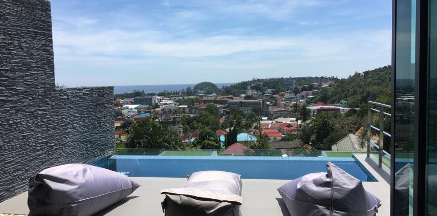 Casa de 3 dormitorios en Phuket, Tailandia № 67064