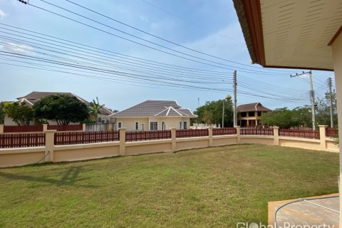 Casa de 3 dormitorios en Pattaya, Tailandia № 163959 - foto 3