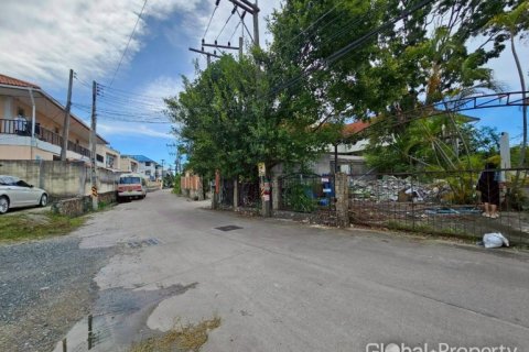 Terreno en Pattaya, Tailandia № 163958 - foto 12