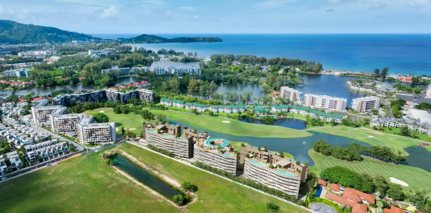 Apartment in Phuket, Thailand 3 bedrooms № 161400