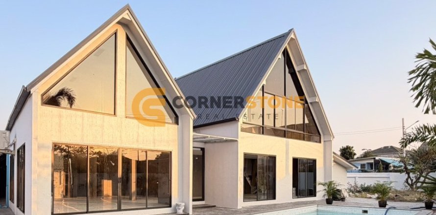 Estudio en Pattaya, Tailandia № 161402