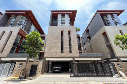 Casa de 4 dormitorios en Bangkok, Tailandia № 189256 - foto 10