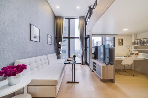 Condominio de 1 dormitorio en Bangkok, Tailandia № 143937 - foto 2