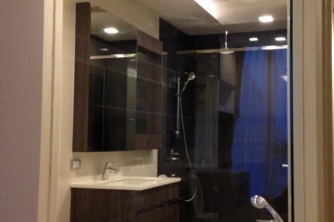 Eigentumswohnung in Bangkok, Thailand, 1 Schlafzimmer  № 143940 - Foto 5