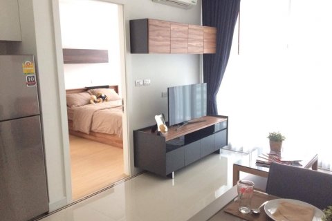 Condominio de 1 dormitorio en Bangkok, Tailandia № 143938 - foto 5