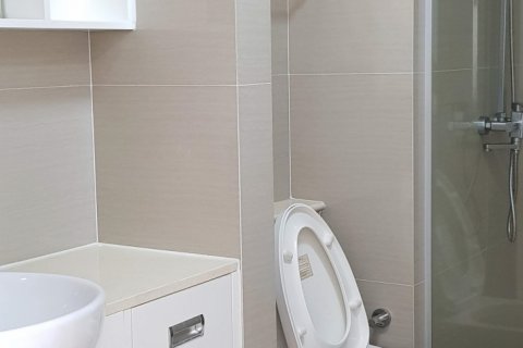 Condominio de 1 dormitorio en Bangkok, Tailandia № 143938 - foto 9