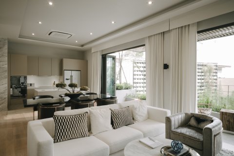 Casa de 4 dormitorios en Bangkok, Tailandia № 143935