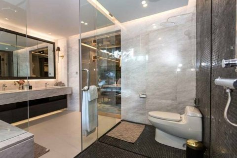 Casa de 4 dormitorios en Bangkok, Tailandia № 143935 - foto 6