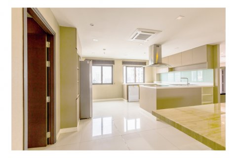 Condominio de 2 dormitorios en Bangkok, Tailandia № 143941 - foto 6