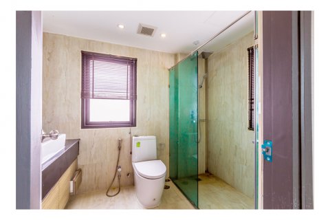 Condominio de 2 dormitorios en Bangkok, Tailandia № 143941 - foto 16